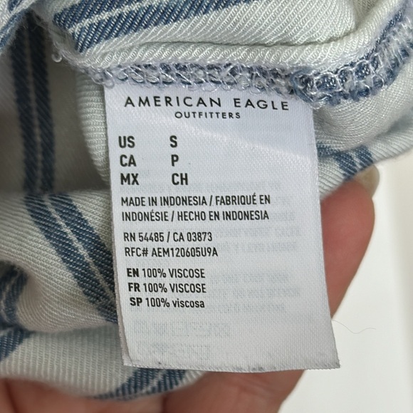 American Eagle Sm button up shirt, light blue and denim blue 100% viscose SOFT!! - Picture 7 of 12